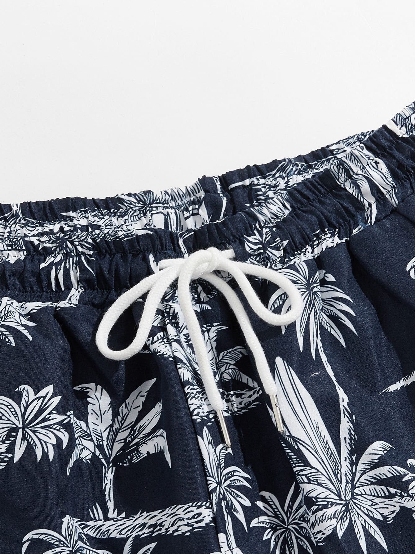 Men's Coconut Tree Print Beach Shorts