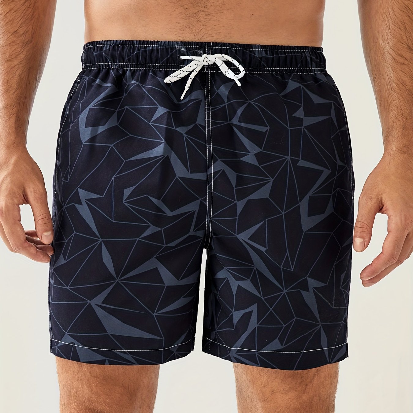 Men's Casual Geometric Pattern Beach Shorts