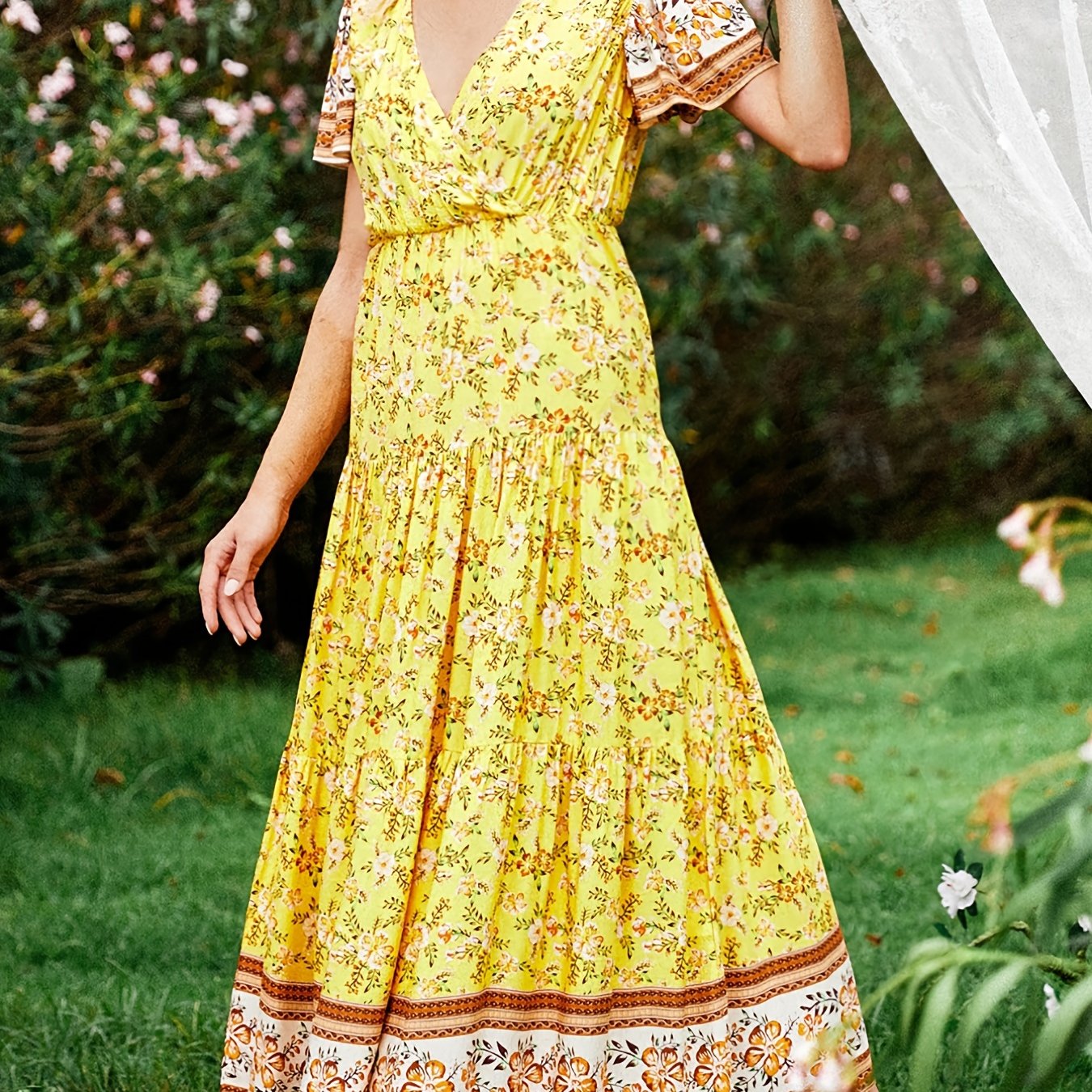 Floral Print V Neck Stitching Short Sleeve Casual Ruffled Hem Tunic Dress