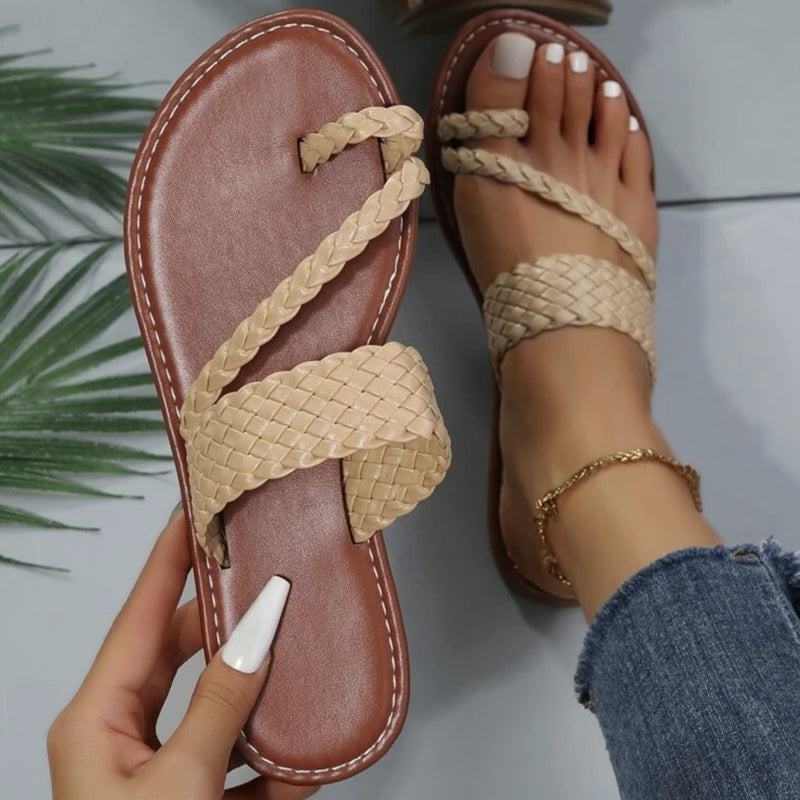 Women's Braided Design Thong Sandals Solid Color Slip-on Flat Toe Loop Slippers